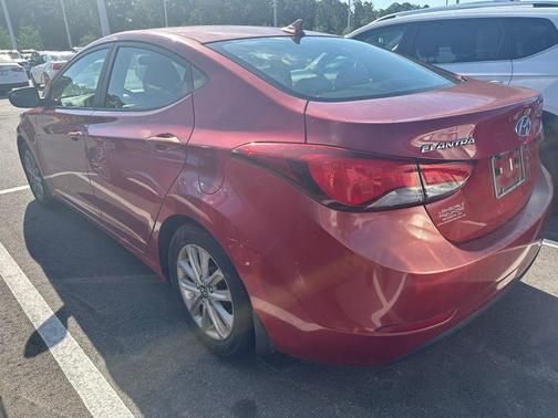 Geranium Red 2014 Hyundai ELANTRA SE