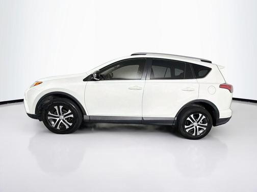 Super White 2016 Toyota RAV4 LE