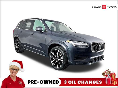 2022 Volvo XC90 T6 Momentum