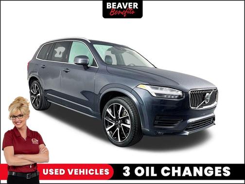 2022 Volvo XC90 T6 Momentum