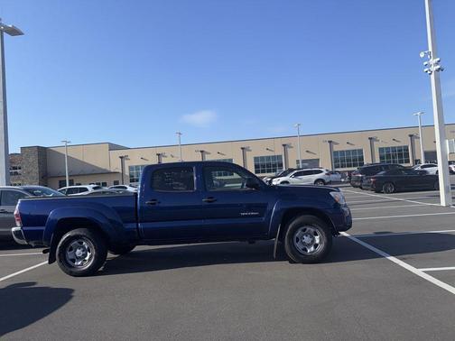 2014 Toyota Tacoma Base