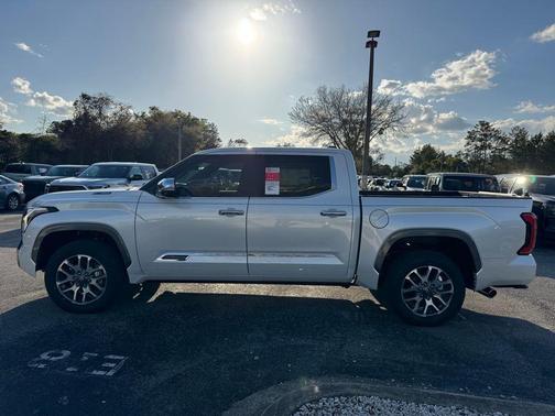 2025 Toyota Tundra Hybrid 1794 Edition