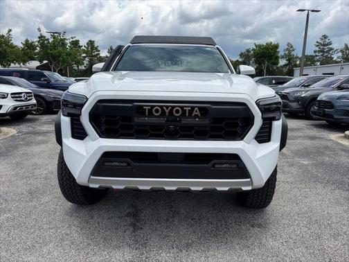 2025 Toyota Tacoma Hybrid Trailhunter
