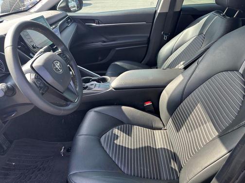 Predawn Gray Mica 2024 Toyota Camry SE
