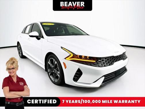 2022 Kia K5 EX
