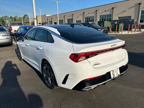 2022 Kia K5 EX