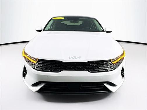 2022 Kia K5 EX