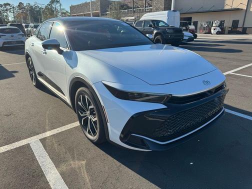 2023 Toyota Crown Limited