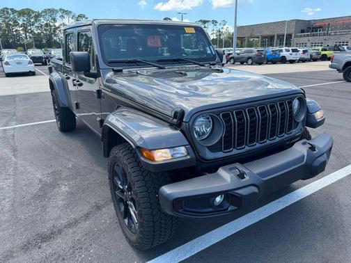 2025 Jeep Gladiator Nighthawk