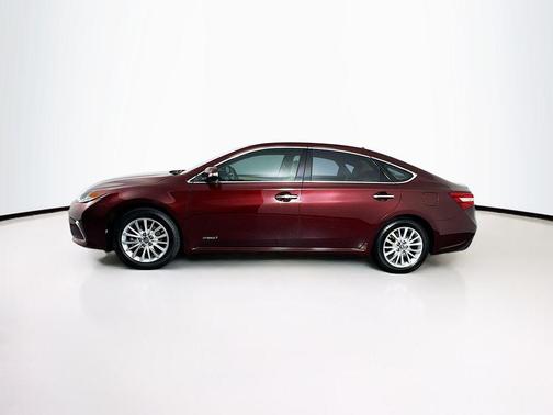 2018 Toyota Avalon Hybrid Limited