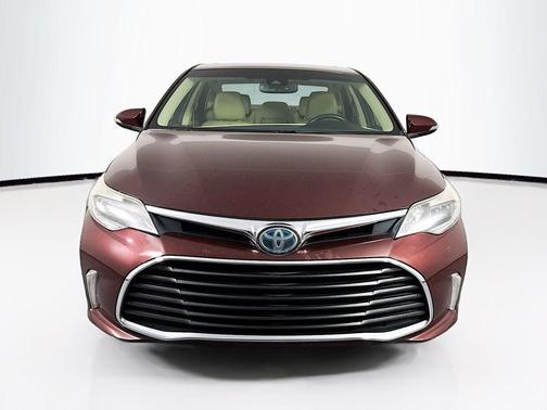 2018 Toyota Avalon Hybrid Limited