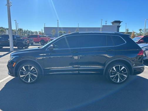 2023 Volkswagen Tiguan 2.0T SEL R-Line 4MOTION