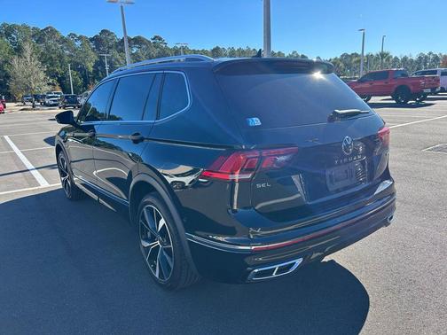 2023 Volkswagen Tiguan 2.0T SEL R-Line 4MOTION