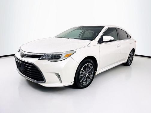 Blizzard Pearl 2018 Toyota Avalon XLE Premium
