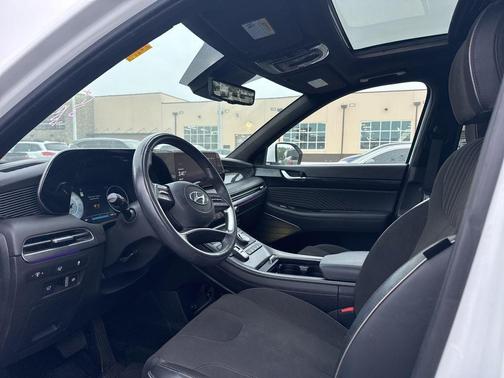 Hyper White 2024 Hyundai PALISADE Calligraphy Night Edition