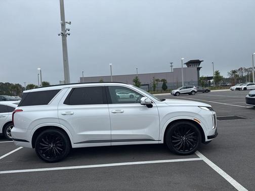 Hyper White 2024 Hyundai PALISADE Calligraphy Night Edition