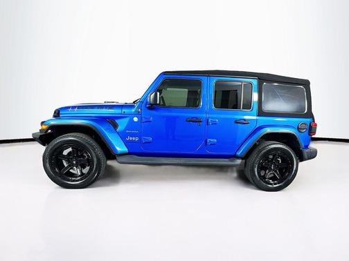 2024 Jeep Wrangler 4-Door Sahara 4x4