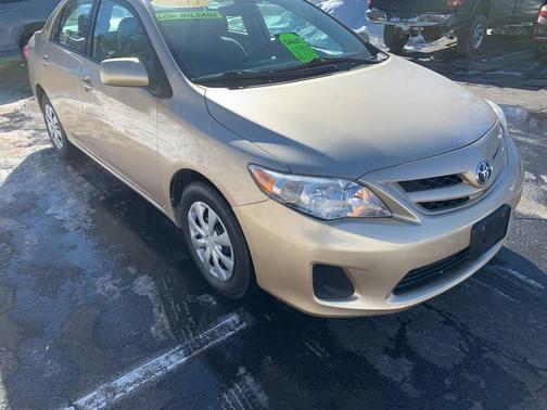 2011 Toyota Corolla LE