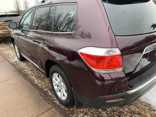 2013 Toyota Highlander SE