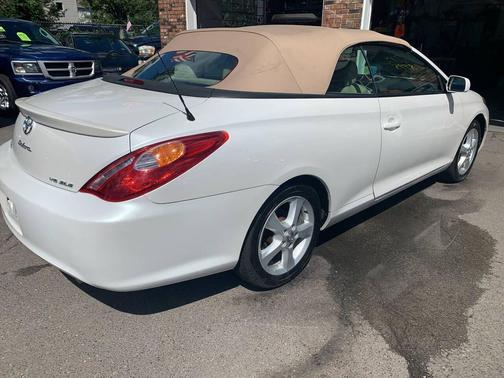 Arctic Frost Pearl 2006 Toyota Camry Solara SLE V6