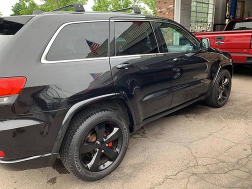 Black 2014 Jeep Grand Cherokee Altitude