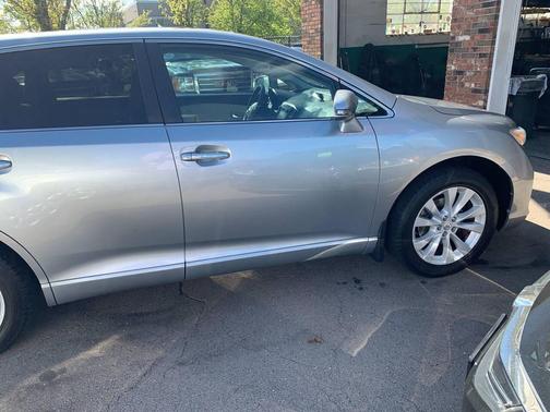 Gray 2015 Toyota Venza XLE
