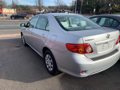 2009 Toyota Corolla LE