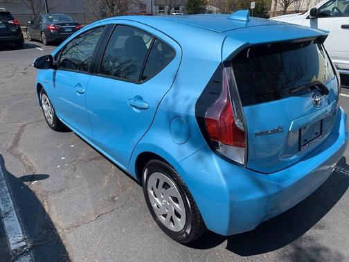 Blue 2016 Toyota Prius c Two