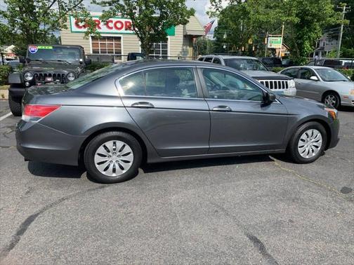 2010 Honda Accord LX 4dr Sedan 5M