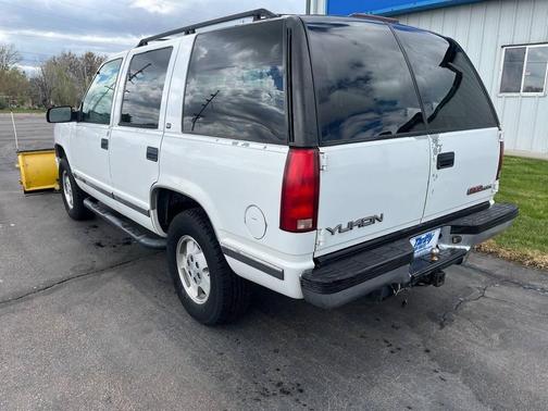 Onyx Black 1997 GMC Yukon SLT