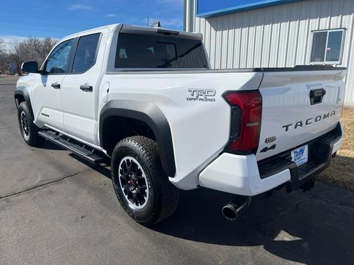 2024 Toyota Tacoma TRD Off Road