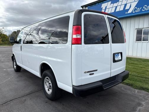 2023 Chevrolet Express 3500 RWD 3500 Regular Wheelbase LS