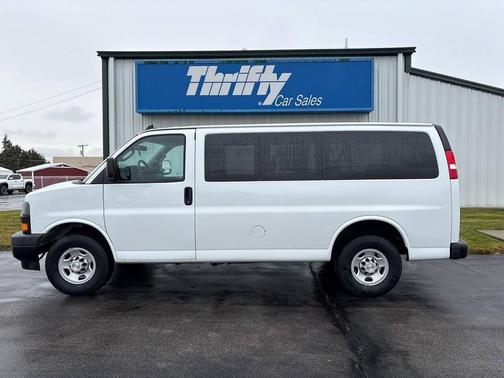 2023 Chevrolet Express 3500 RWD 3500 Regular Wheelbase LS