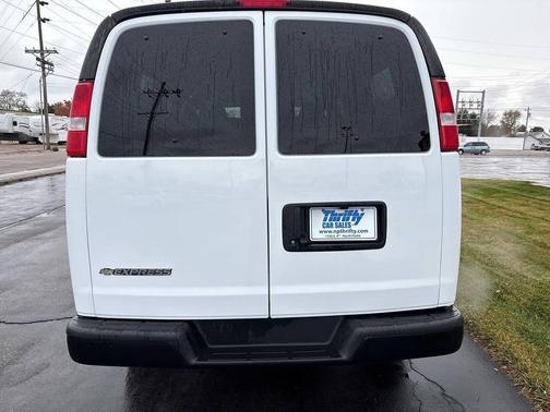 2023 Chevrolet Express 3500 RWD 3500 Regular Wheelbase LS