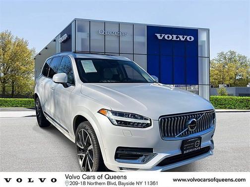 2023 Volvo XC90 Plus