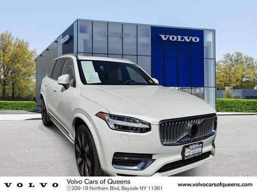 Crystal White 2023 Volvo XC90 Recharge Plug-In Hybrid T8 Ultimate Bright Theme 7-Seater