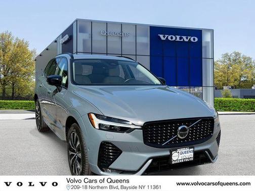 Gray Metallic 2024 Volvo XC60 B5 Plus Dark Theme