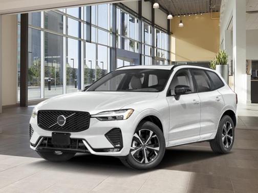 Crystal White 2026 Volvo XC60 B5 Ultra