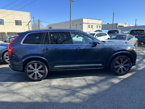 2022 Volvo XC90 T6 AWD Inscription 7 Seater