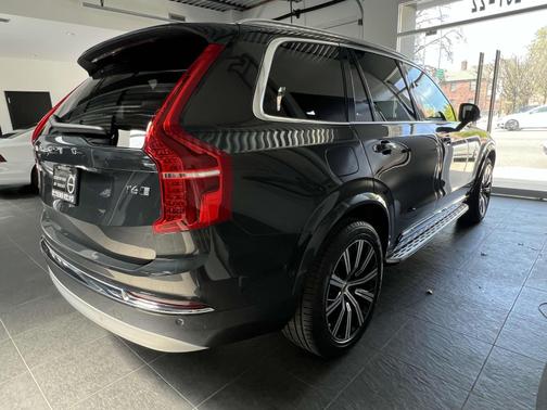 2022 Volvo XC90 T6 AWD Inscription 7 Seater