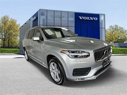 2022 Volvo XC90 