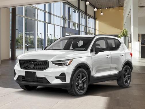 Crystal White 2026 Volvo XC40 B5 Ultra