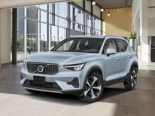 Cloud 9 White 2026 Volvo XC40 B5 Plus