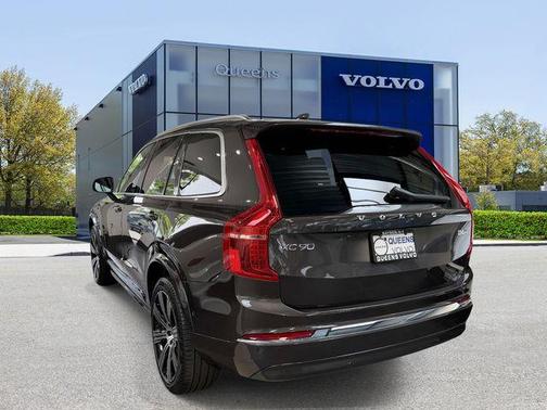 Platinum Gray Metallic 2023 Volvo XC90 B6 Ultimate 7-Seater