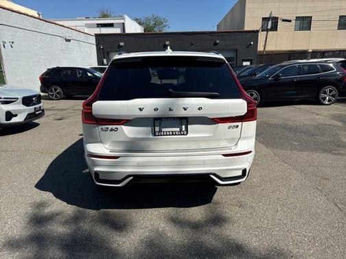 Crystal White 2026 Volvo XC60 B5 Plus