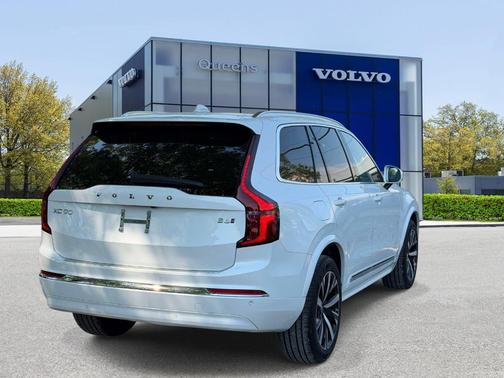 Crystal White Pearl 2026 Volvo XC90 B6 Core