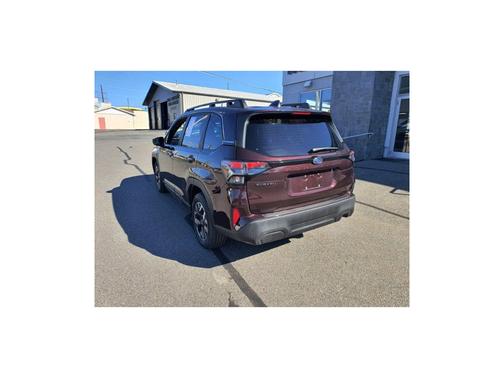 Dark Mahogany Pearl 2026 Subaru Forester Premium