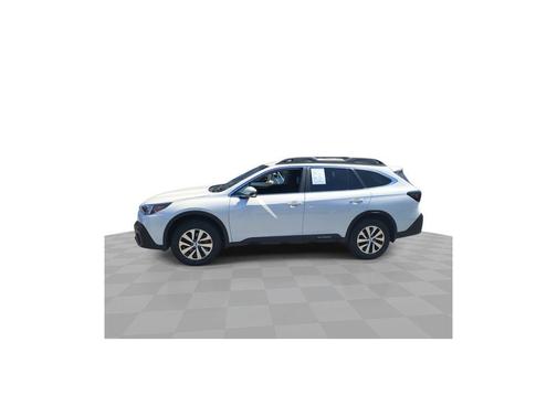 White 2022 Subaru Outback Premium