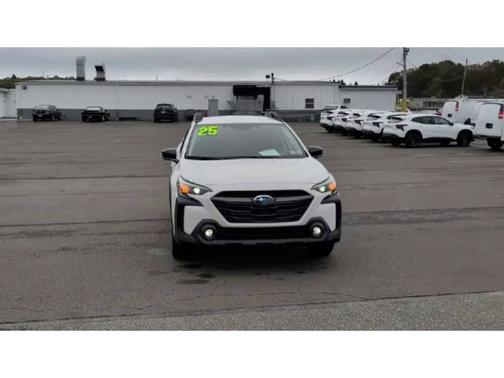 2025 Subaru Outback Premium