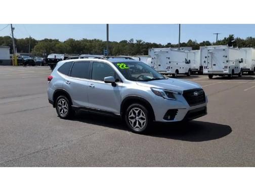 2022 Subaru Forester Premium